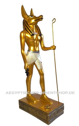 Ägyptischer Anubis stehend